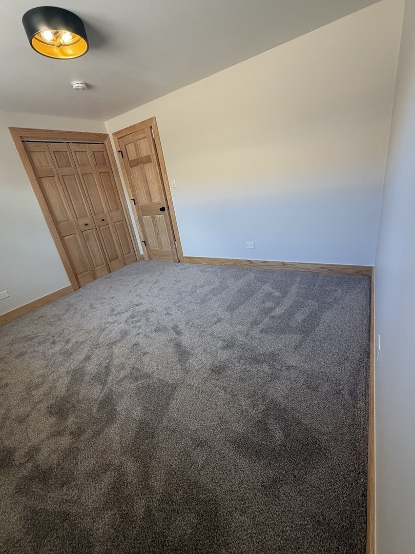 6048 W 79th Street Property Photo 11