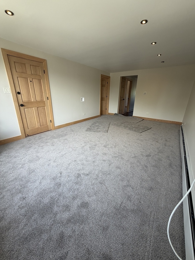 6048 W 79th Street Property Photo 13