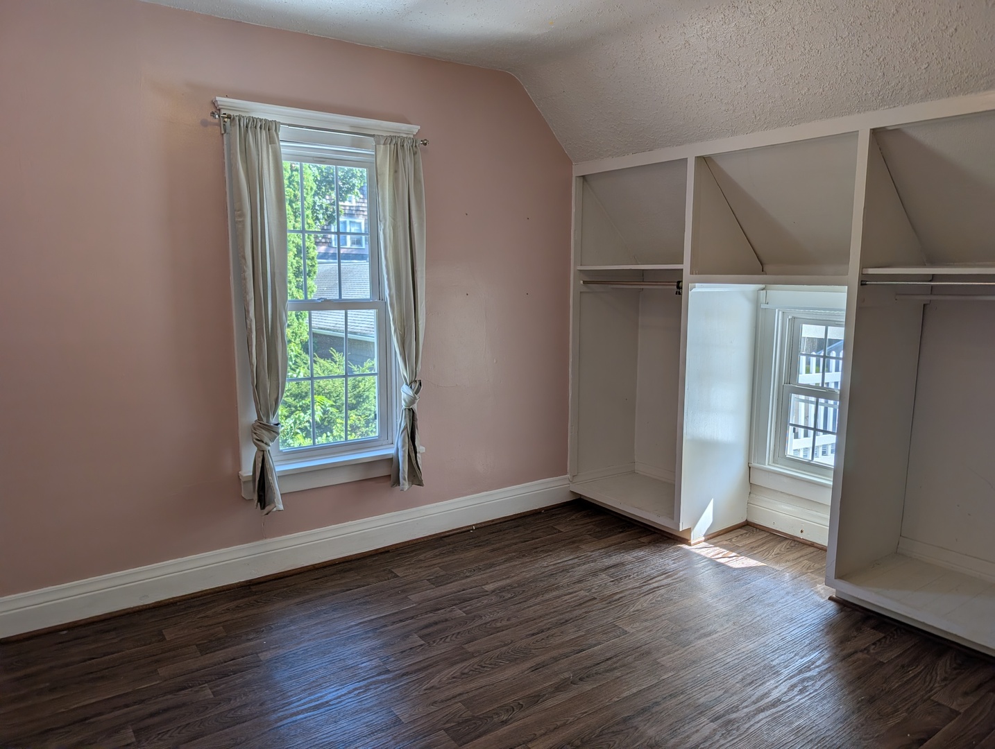 419 S Saxby Avenue Property Photo 29