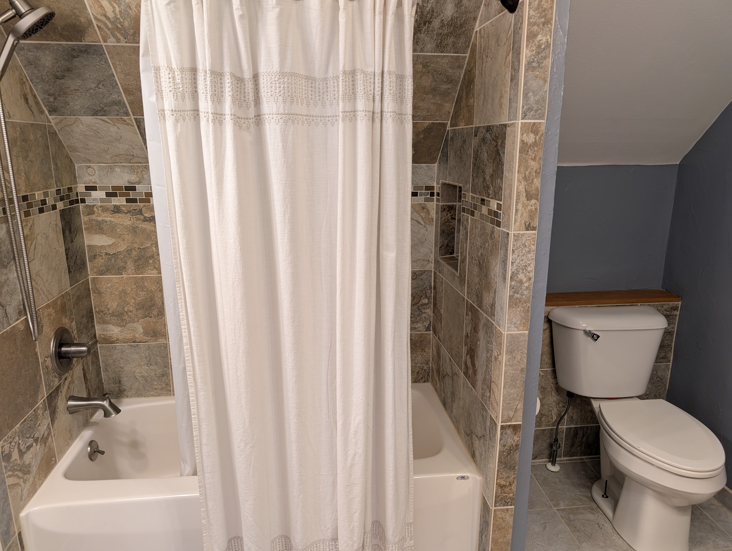 419 S Saxby Avenue Property Photo 30