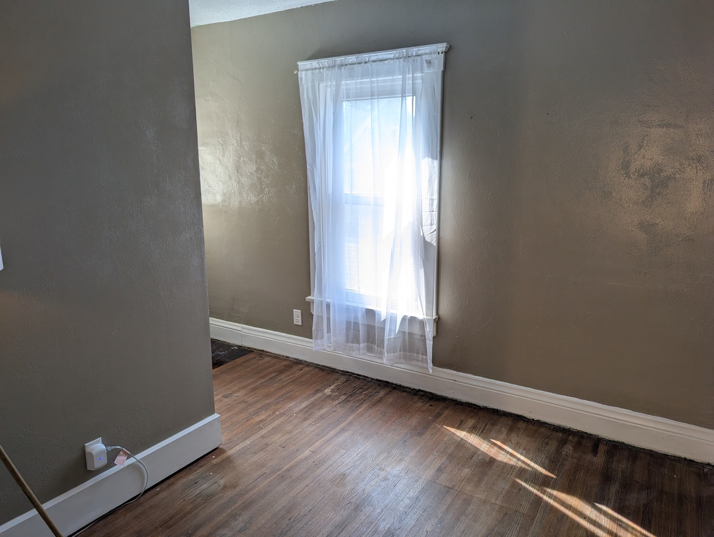 419 S Saxby Avenue Property Photo 33