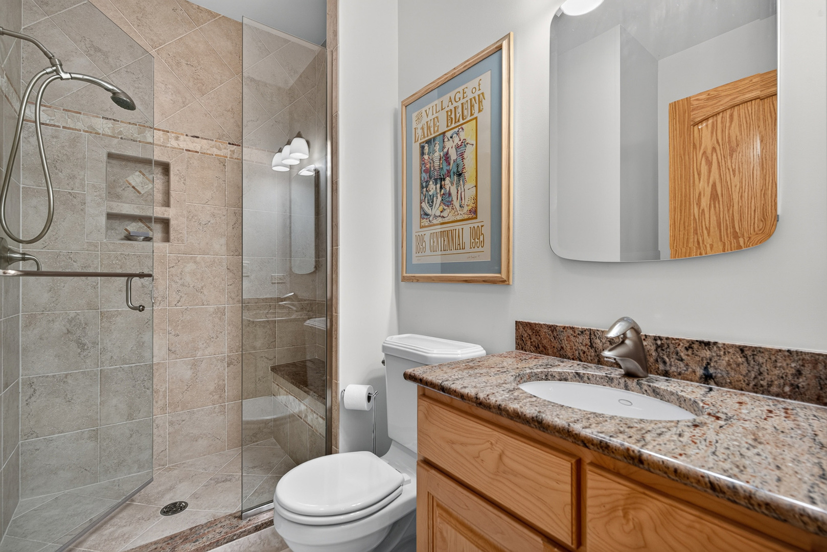 524 E Washington Avenue Property Photo 11