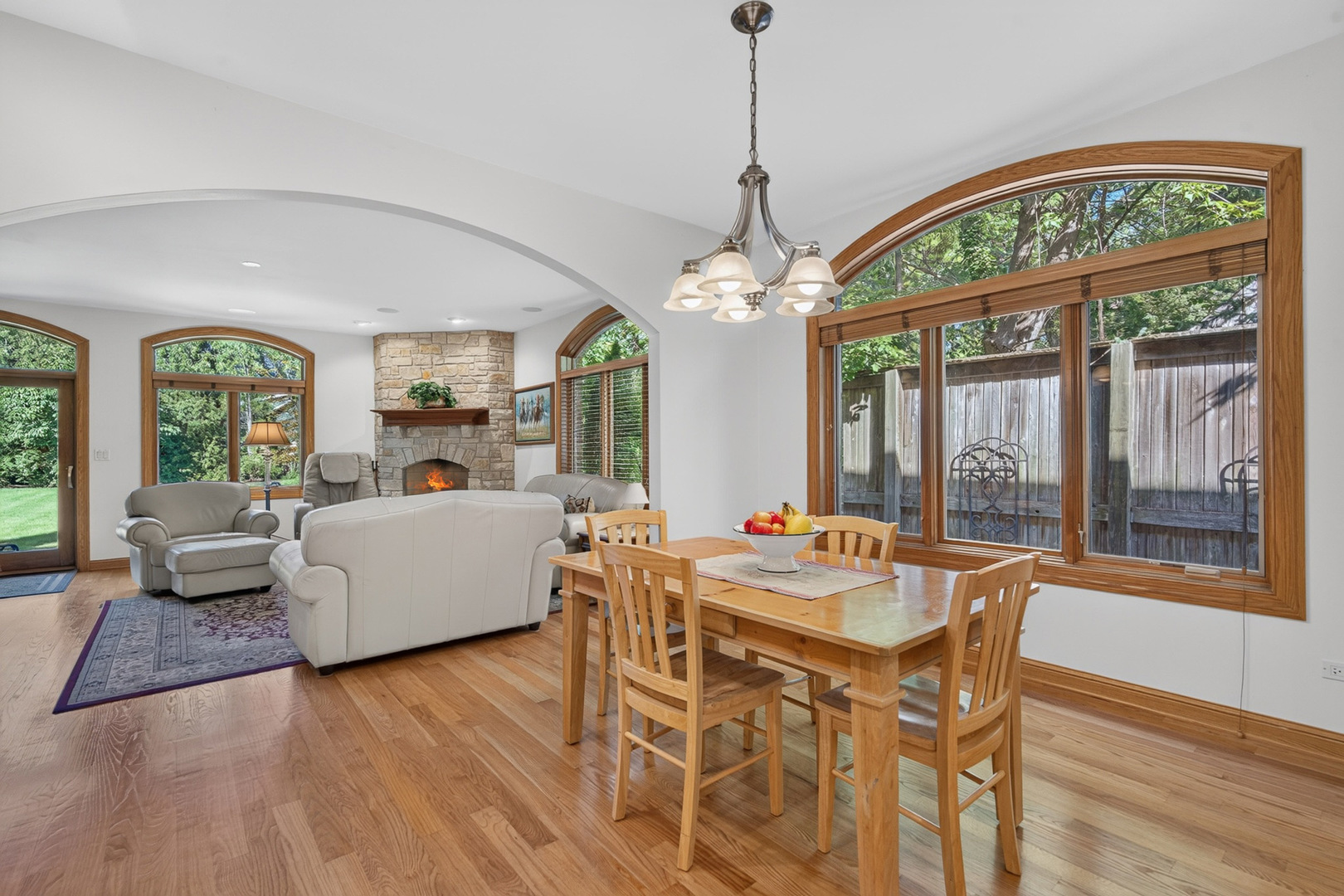 524 E Washington Avenue Property Photo 17