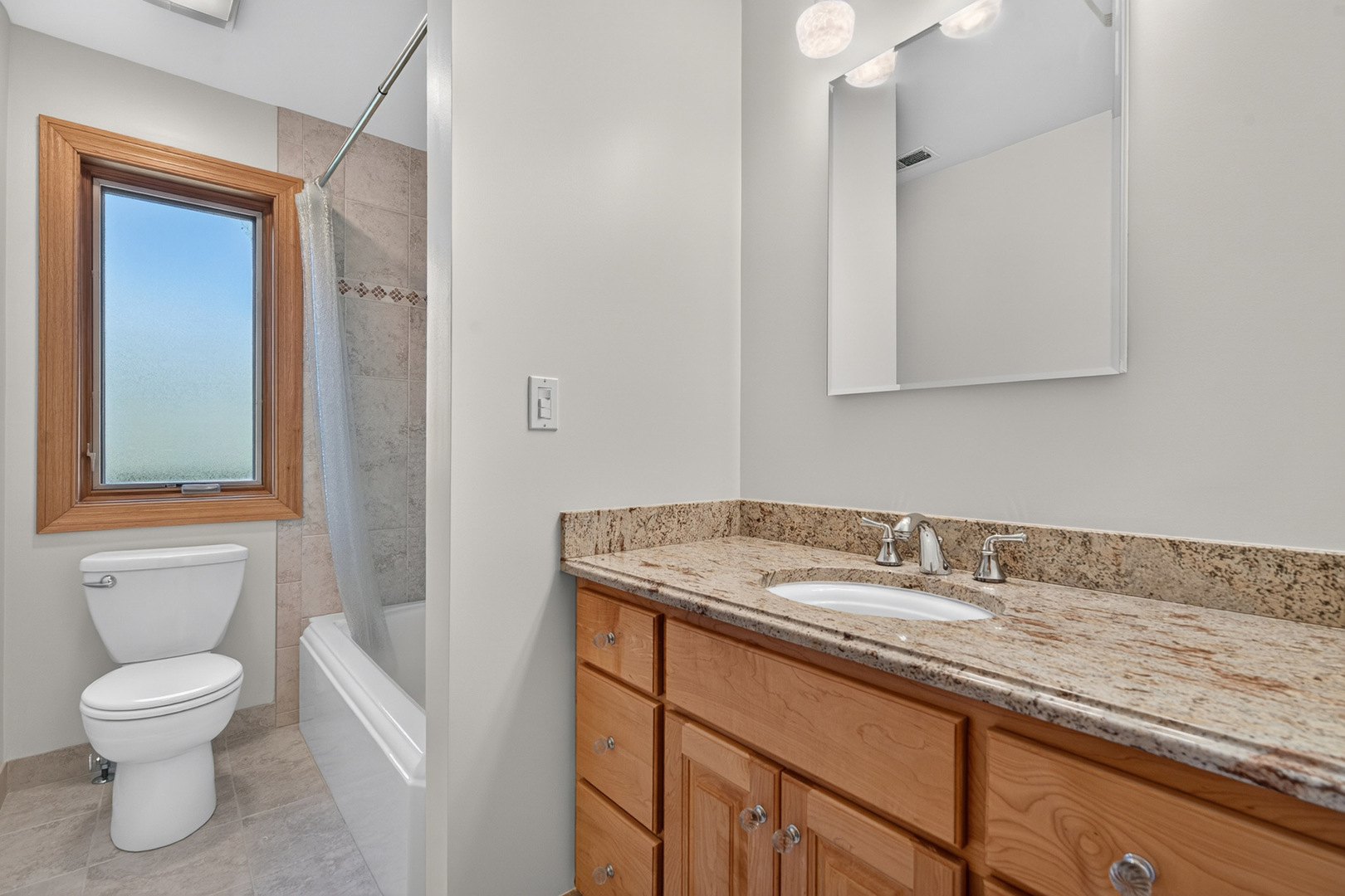 524 E Washington Avenue Property Photo 31