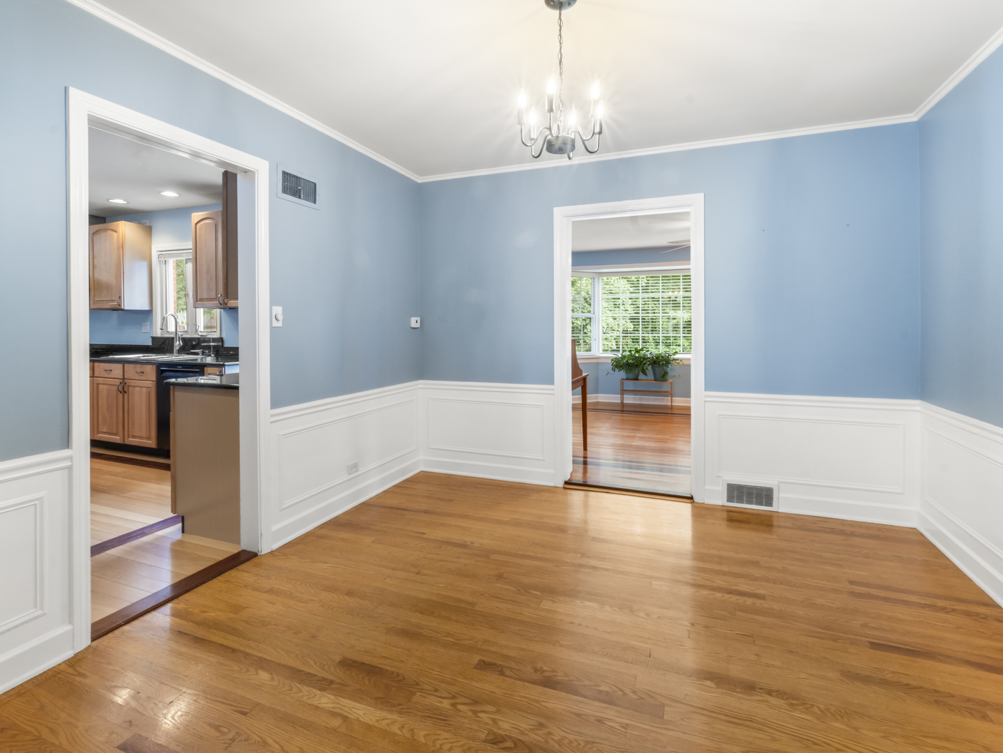 225 Stratford Road Property Photo 7