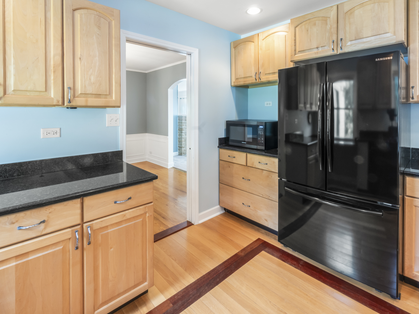 225 Stratford Road Property Photo 11