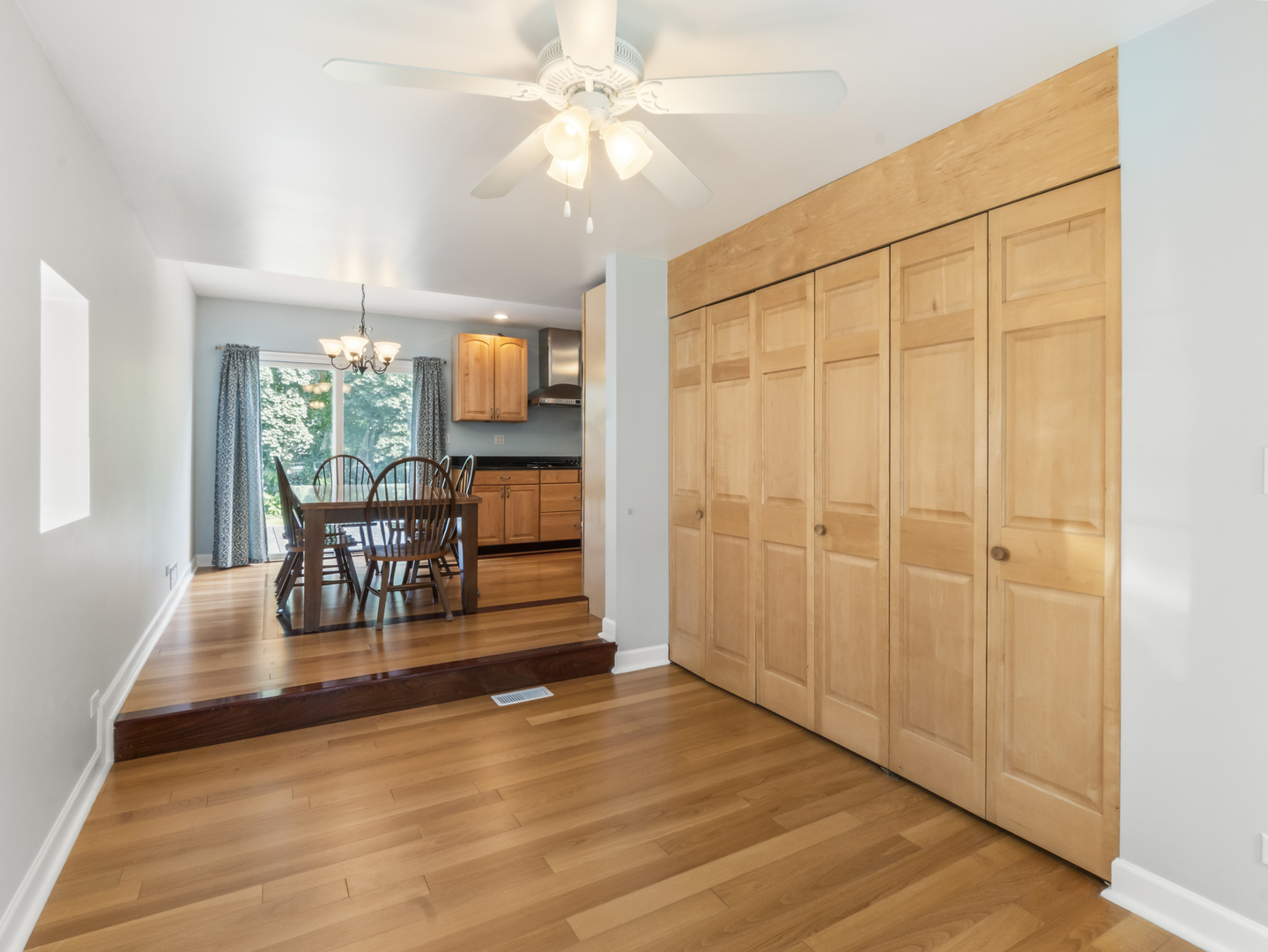 225 Stratford Road Property Photo 16