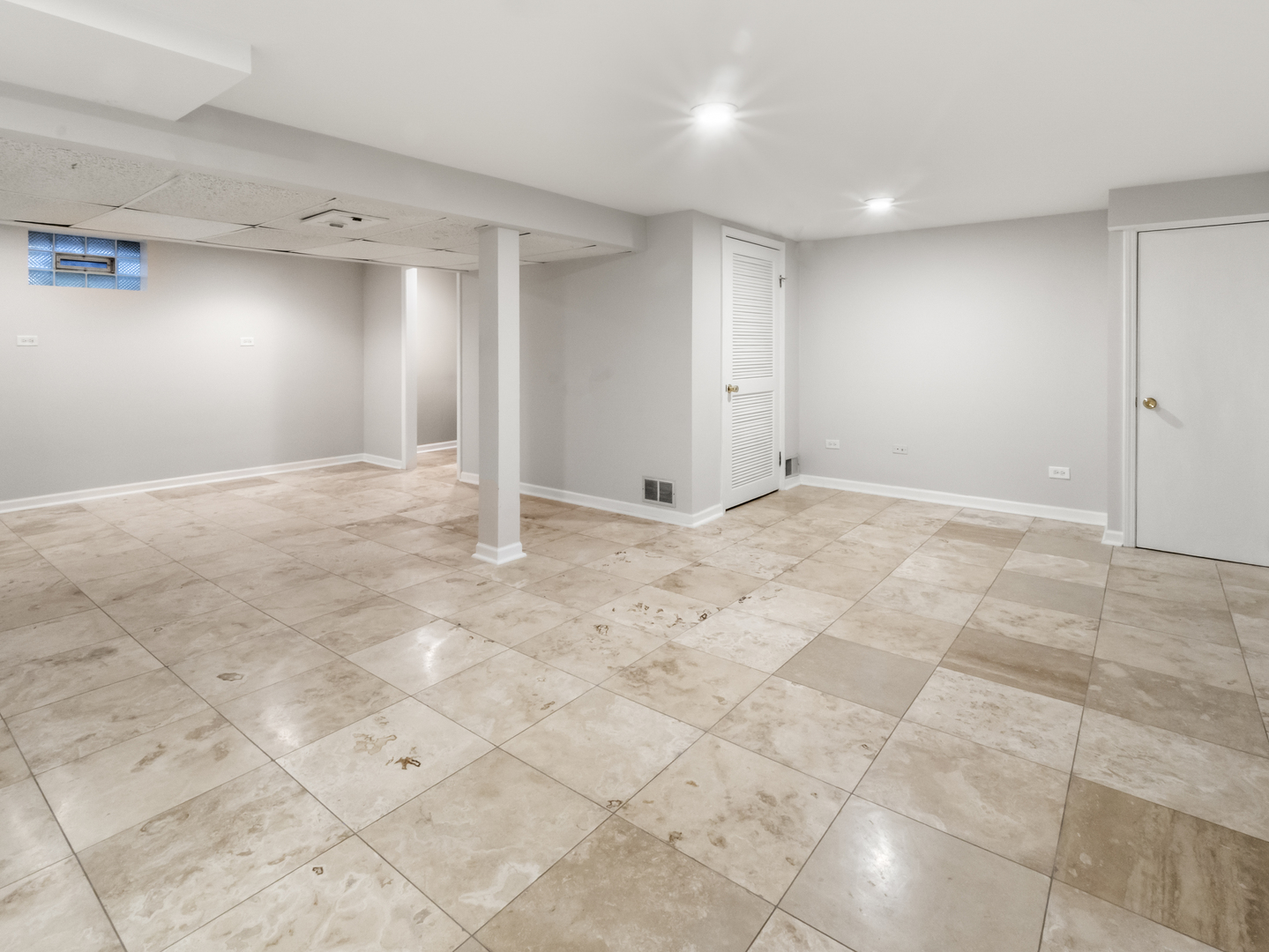 225 Stratford Road Property Photo 38