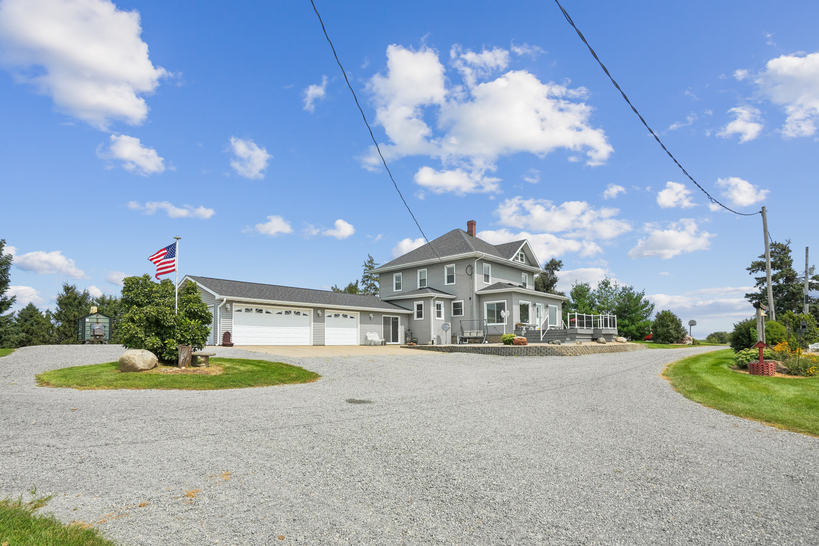 219 Vermont Avenue Property Photo 4