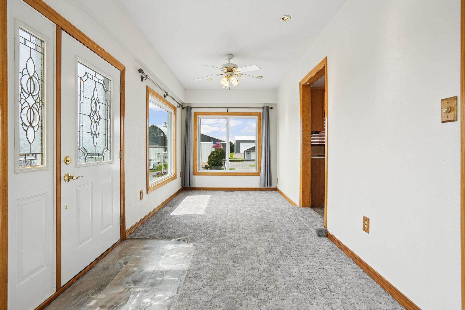 219 Vermont Avenue Property Photo 5