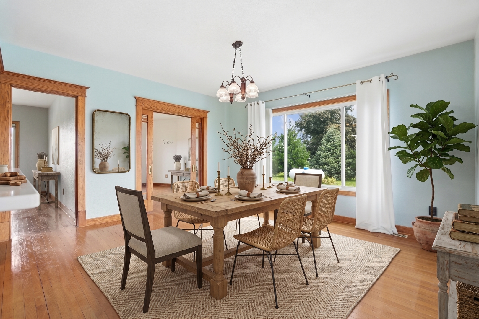 219 Vermont Avenue Property Photo 8