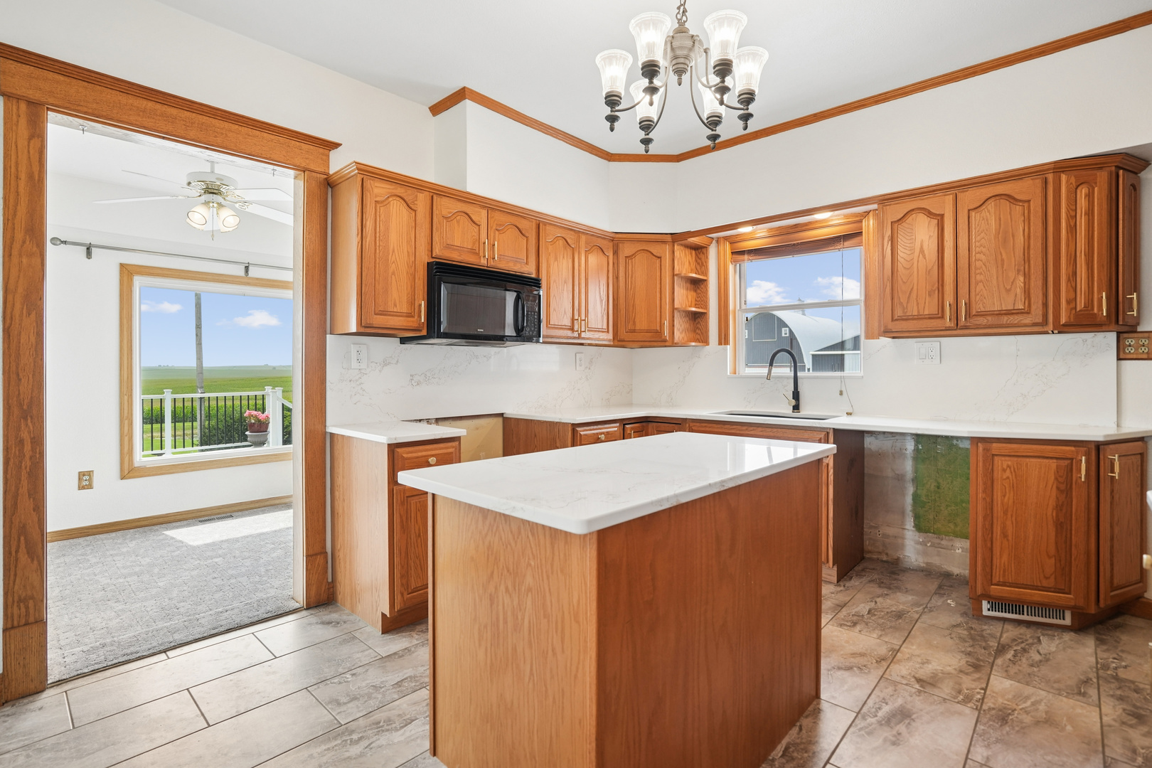 219 Vermont Avenue Property Photo 15