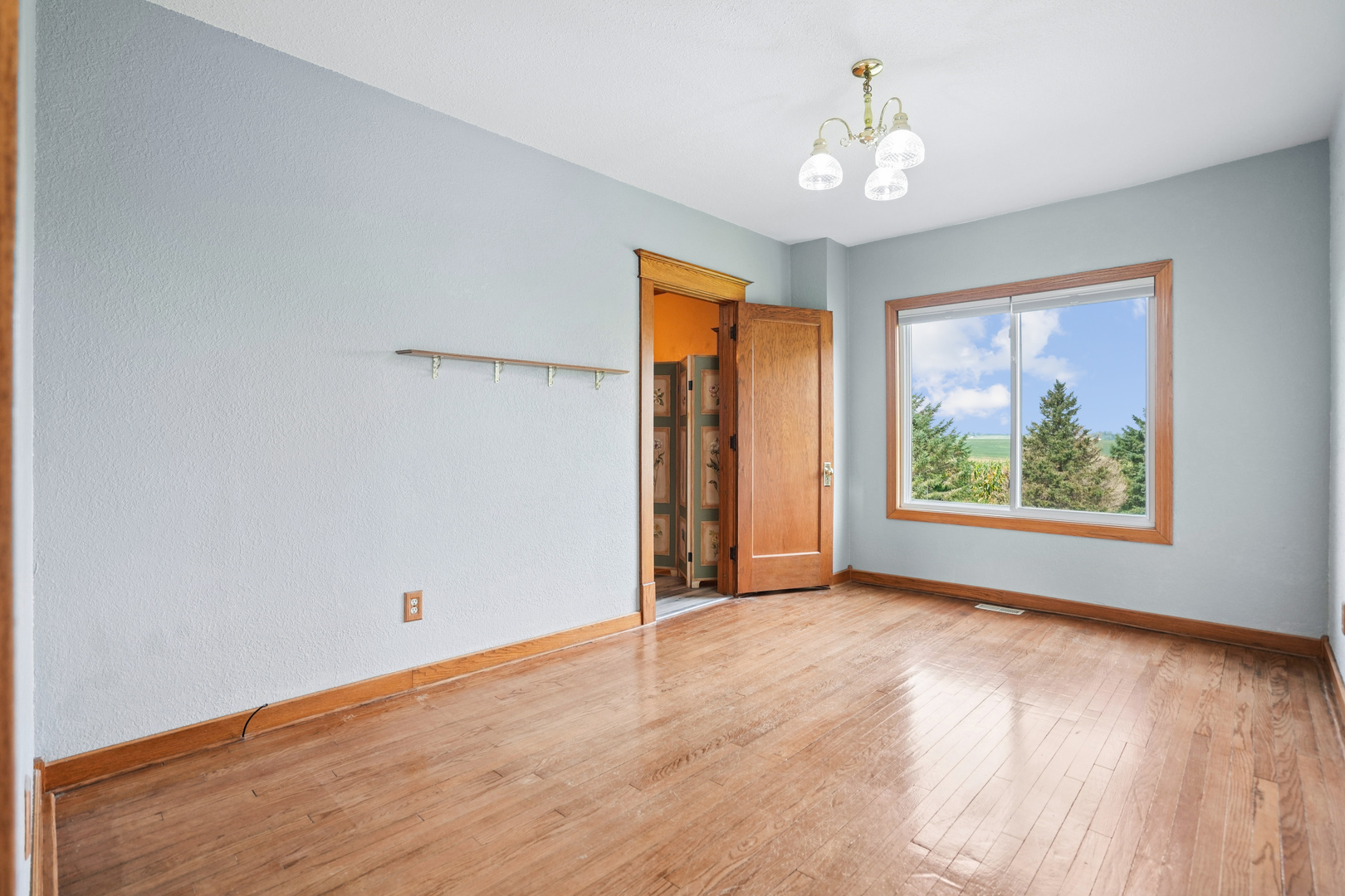 219 Vermont Avenue Property Photo 19