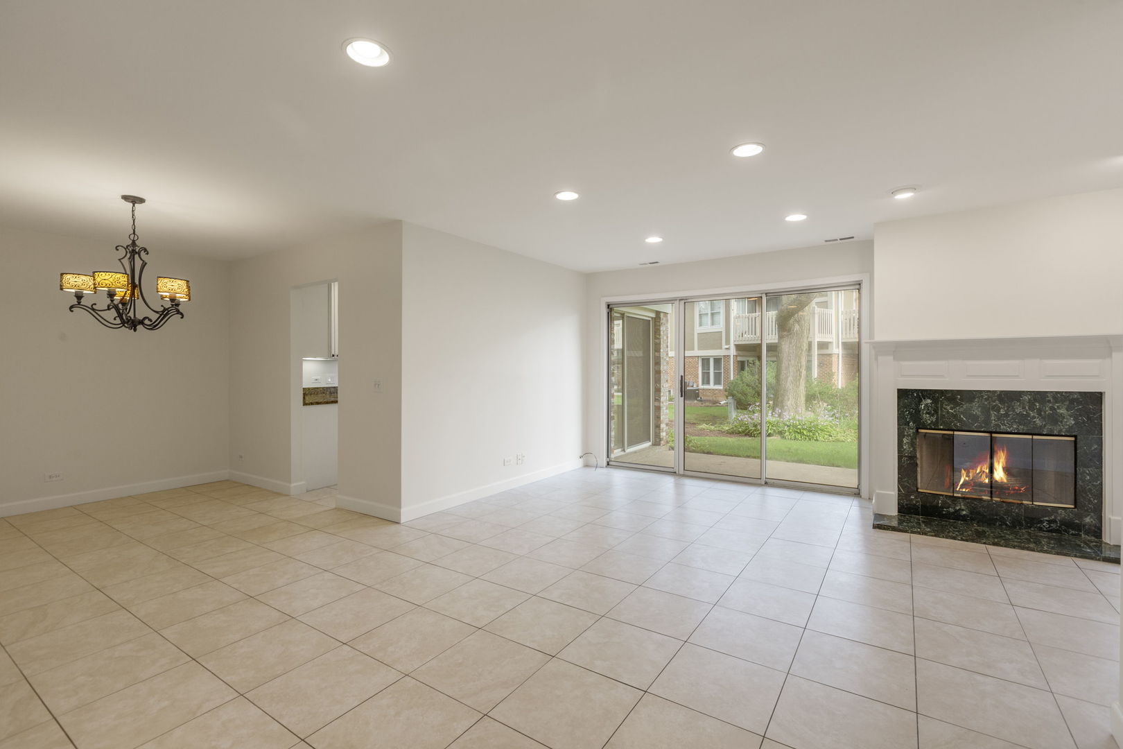 1255 Regency Court 1255 Property Photo 6