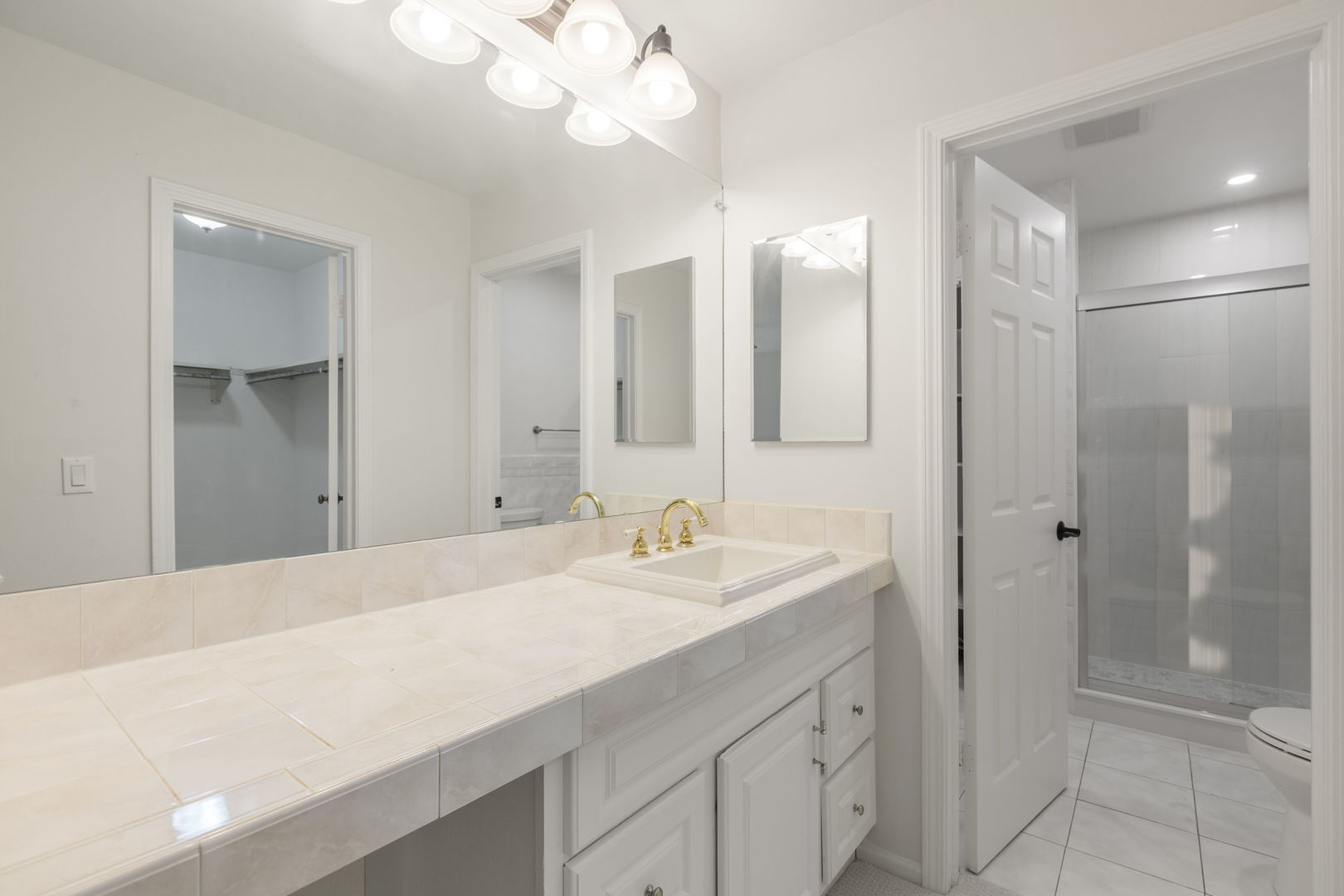 1255 Regency Court 1255 Property Photo 20