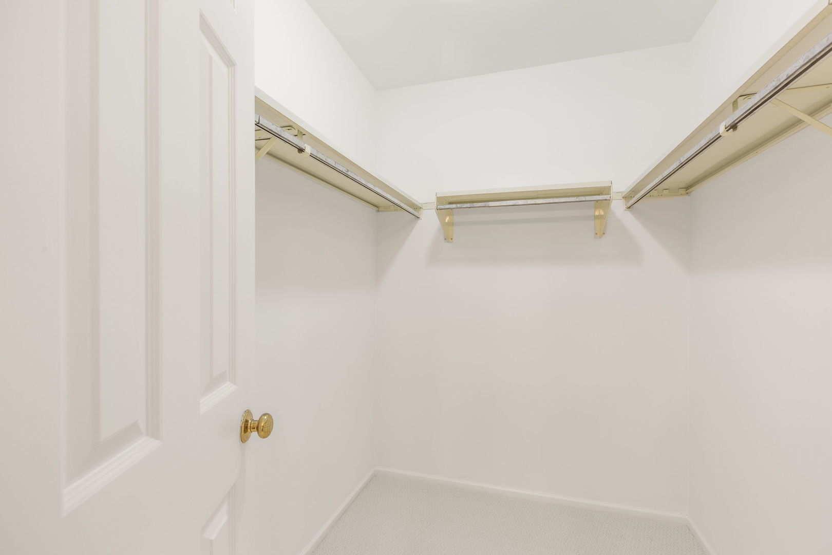 1255 Regency Court 1255 Property Photo 22