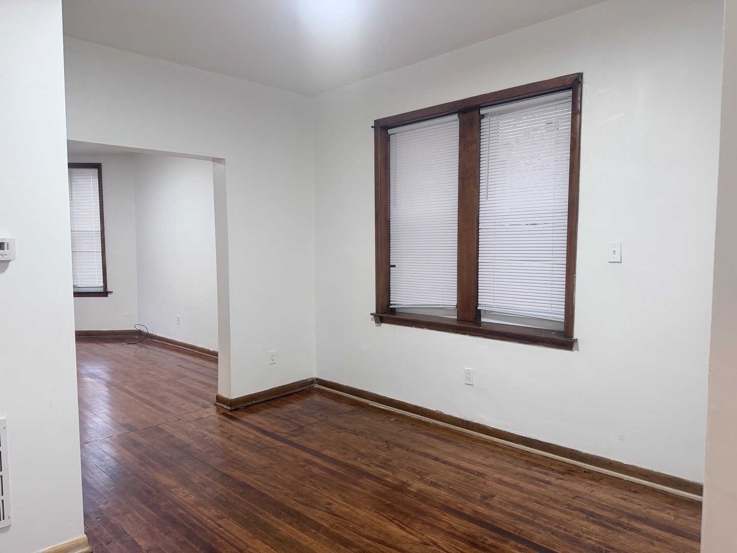 1633 W 38th Street 1 Property Photo 3