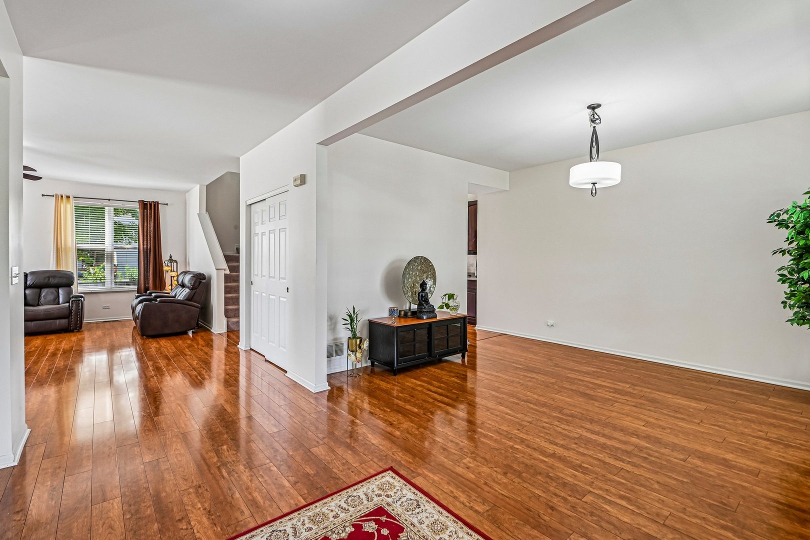 2453 Cushing Lane Property Photo 4