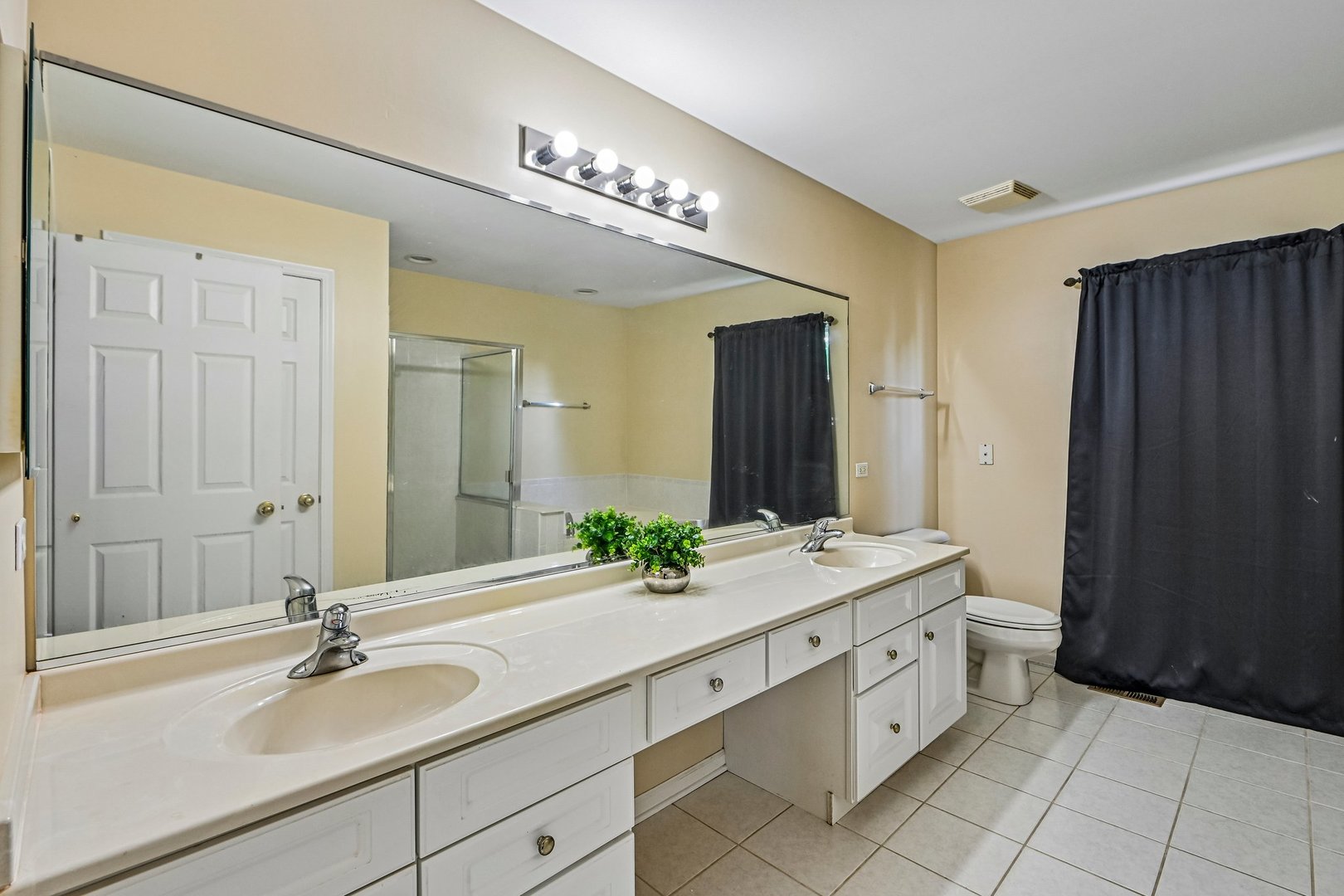 2453 Cushing Lane Property Photo 51