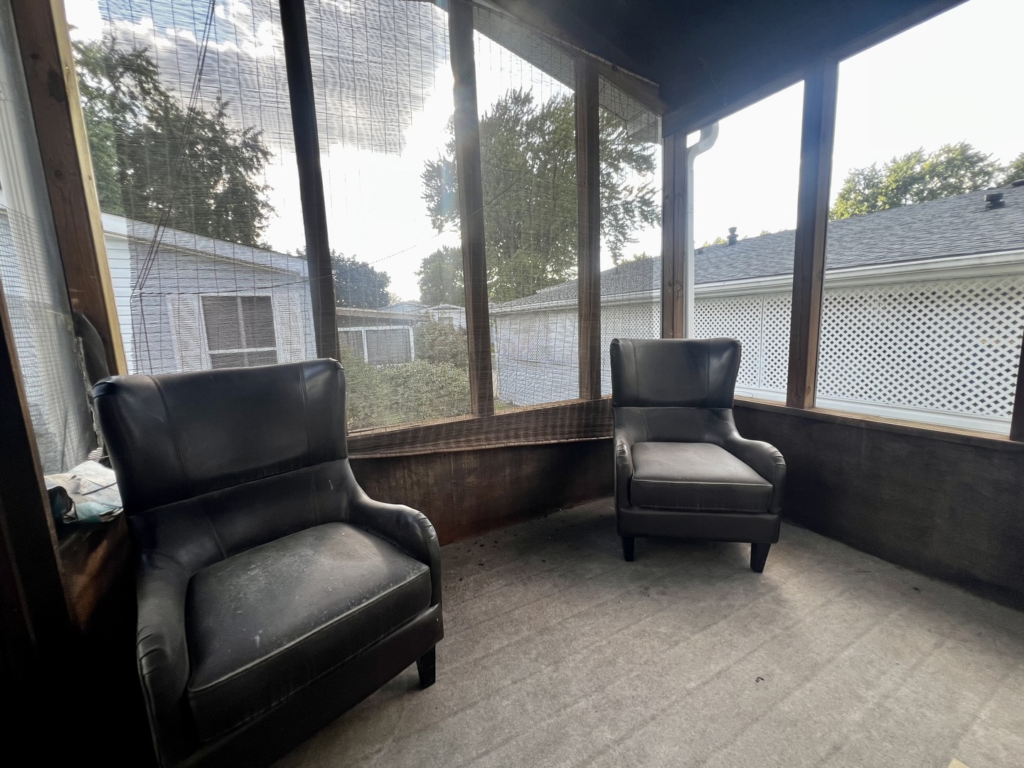 1074 Lakeview Road Property Photo 16