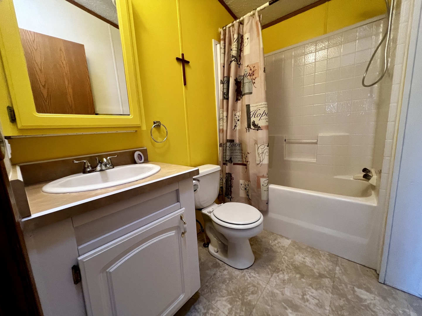 1074 Lakeview Road Property Photo 20