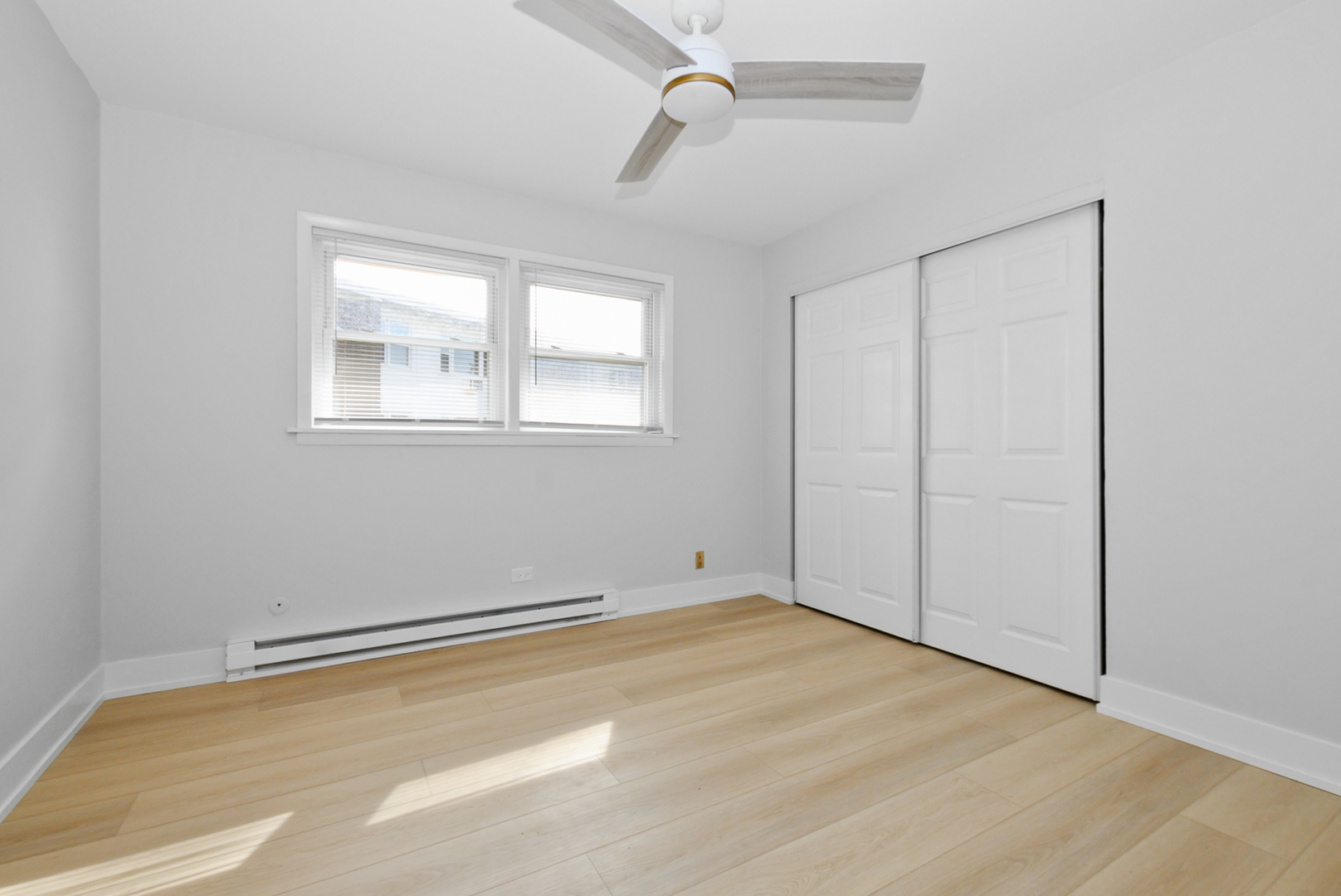 11015 S Lloyd Drive 2 Property Photo 11