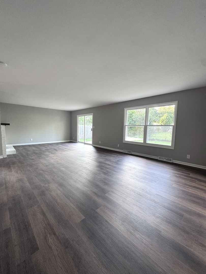 2059 Robert Street Property Photo 2
