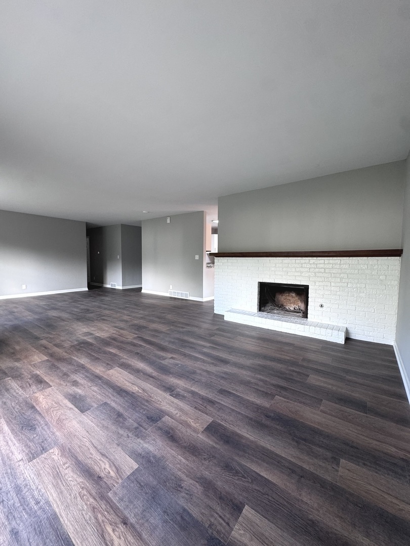 2059 Robert Street Property Photo 3