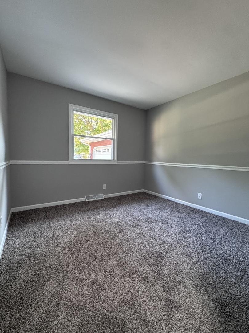 2059 Robert Street Property Photo 8