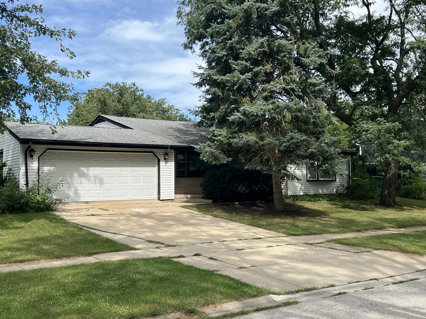 852 Beechwood Road Property Photo 2