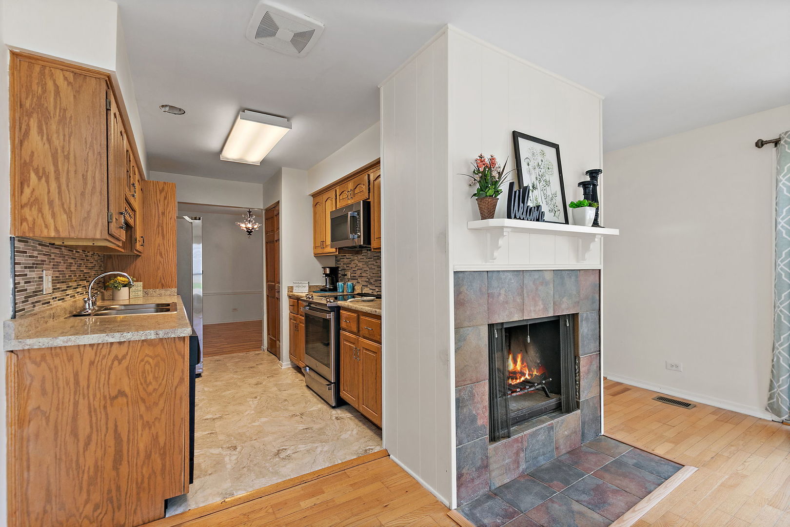 954 Dartmouth Drive Property Photo 11