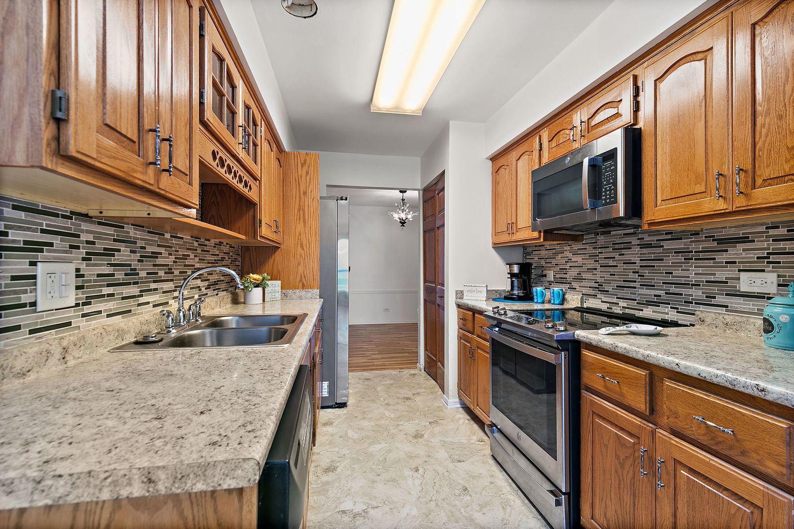 954 Dartmouth Drive Property Photo 16