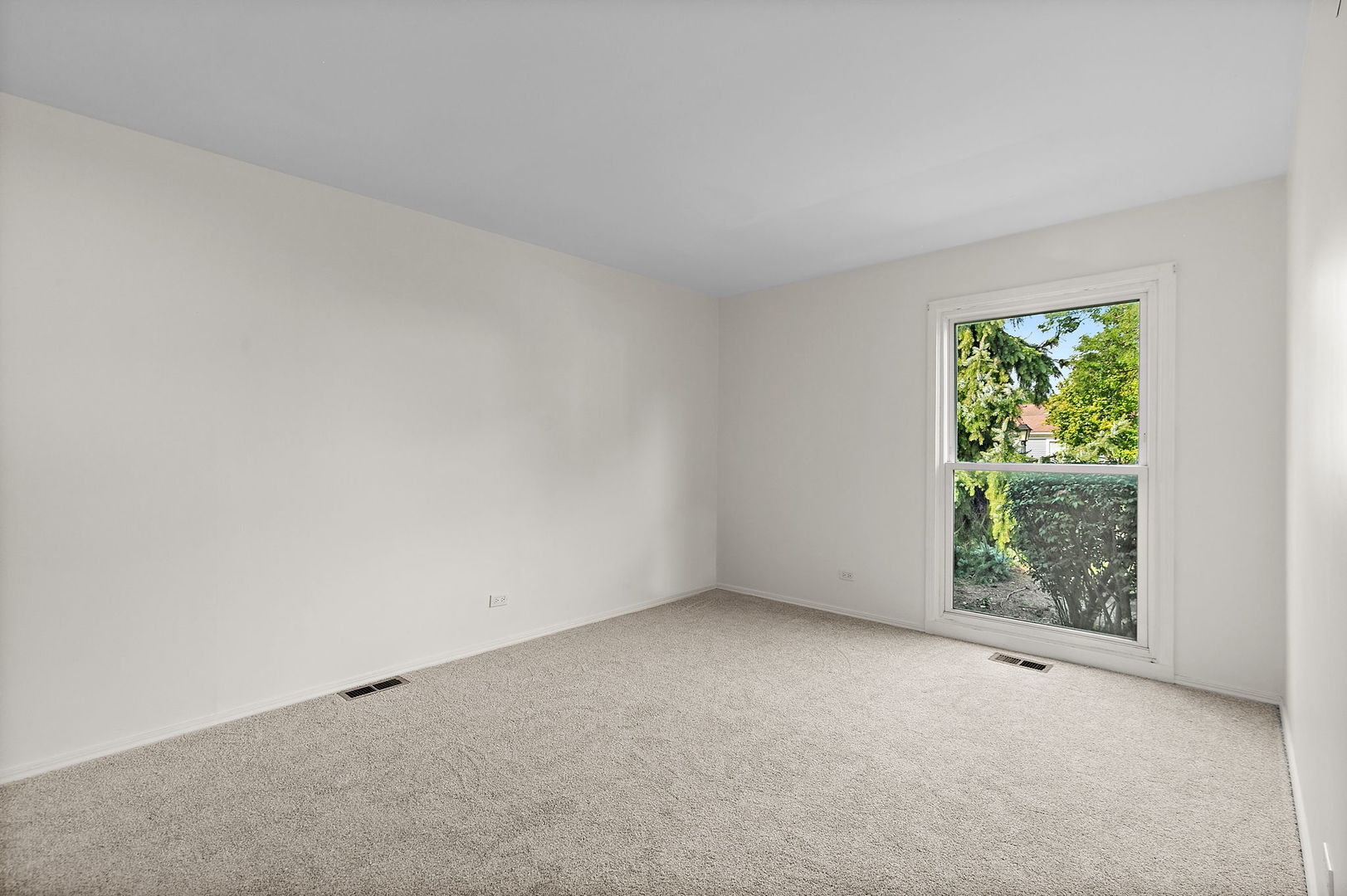 954 Dartmouth Drive Property Photo 21