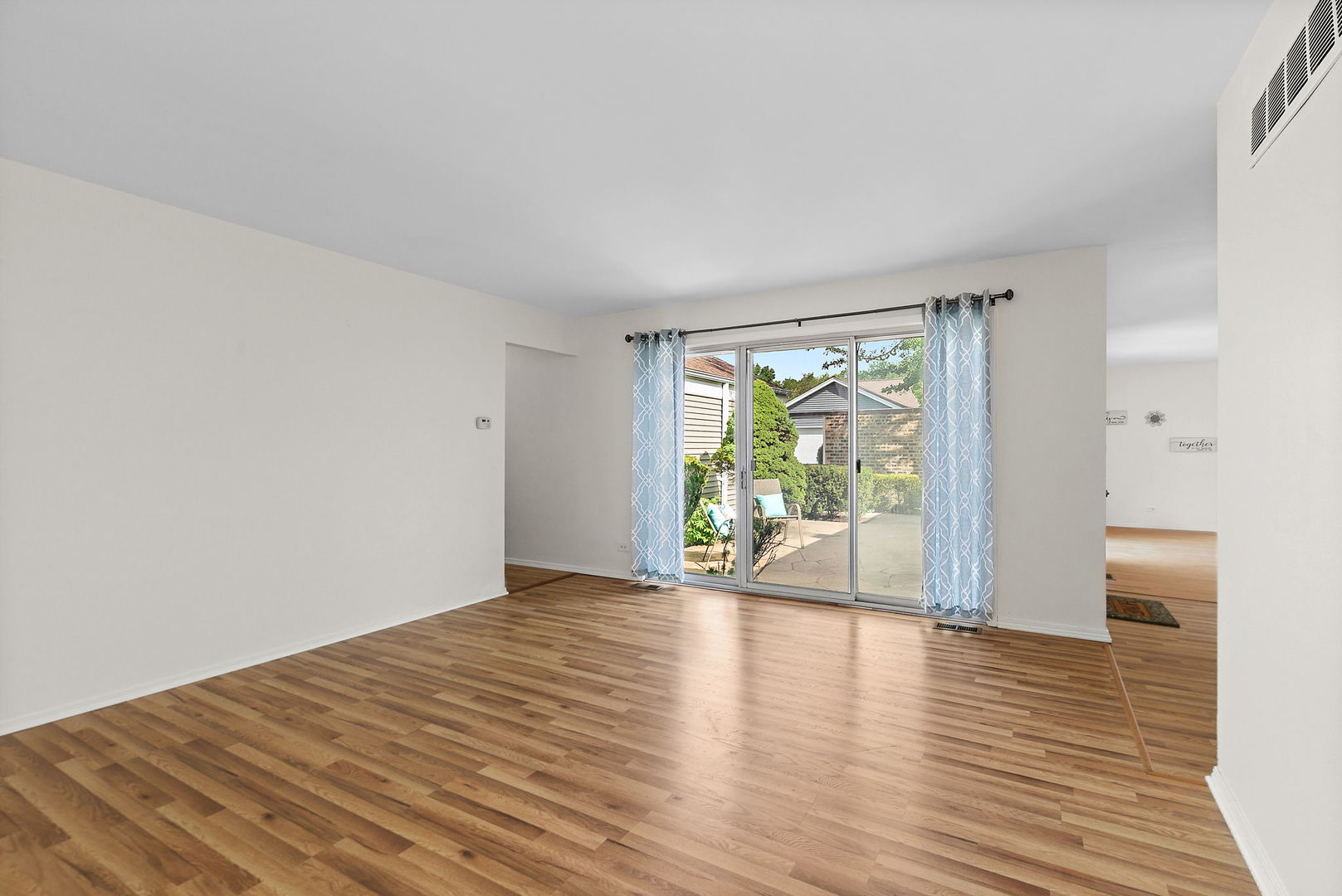 954 Dartmouth Drive Property Photo 24