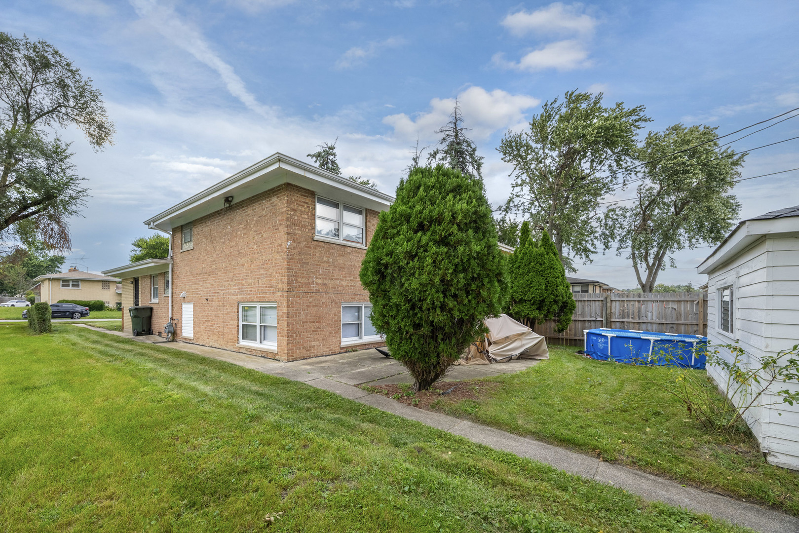 14505 Ingleside Avenue Property Photo 2