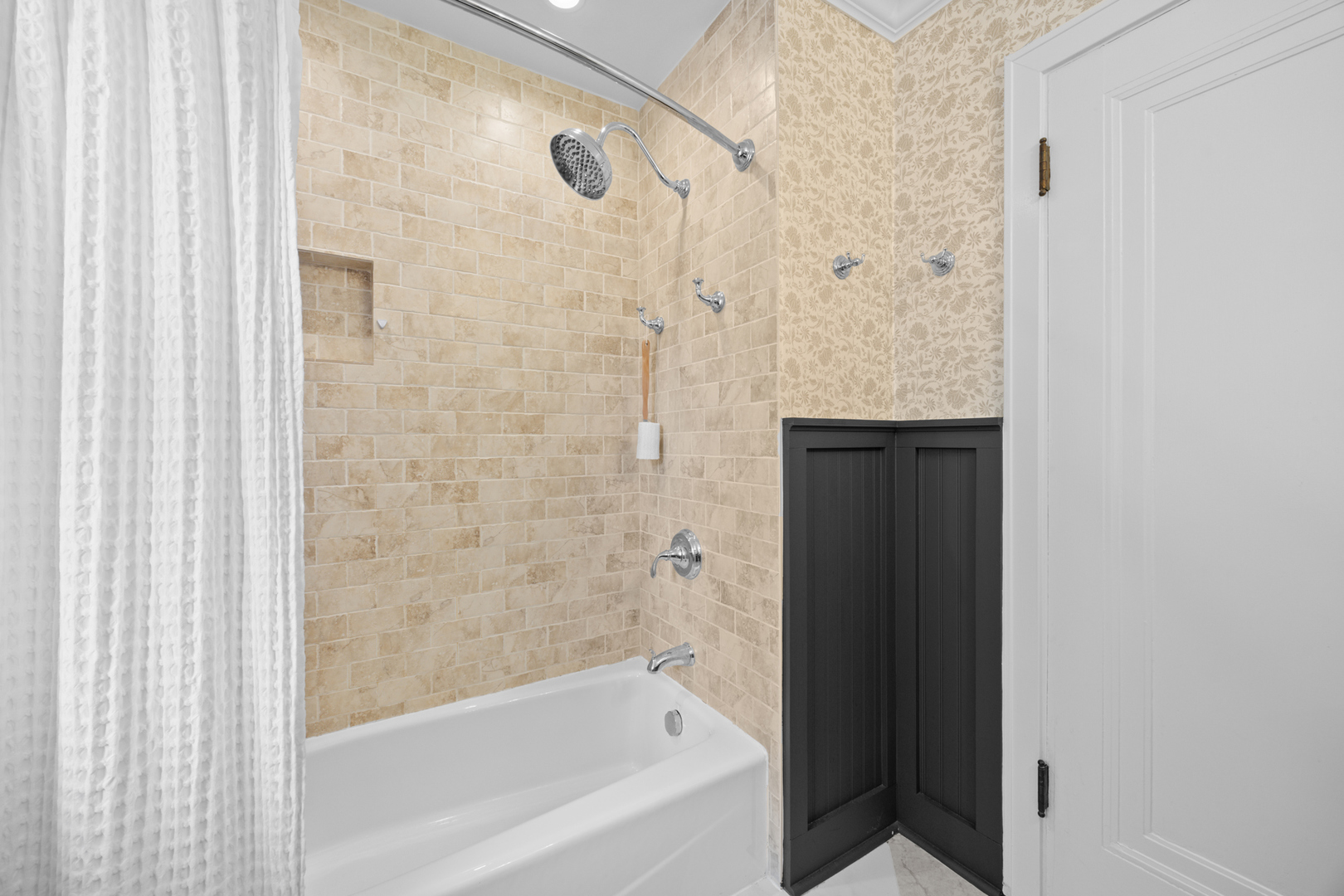 843 N Oak Park Avenue Property Photo 26