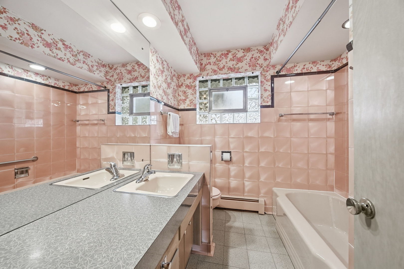 6138 W 127th Place Property Photo 18