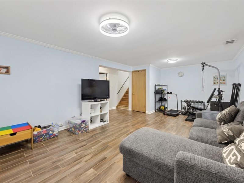 209 Murray Drive Property Photo 16