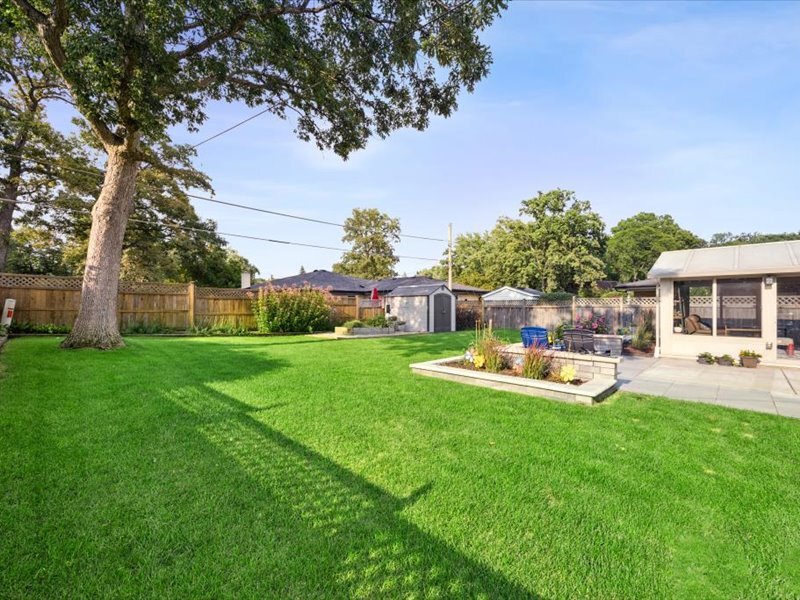 209 Murray Drive Property Photo 20
