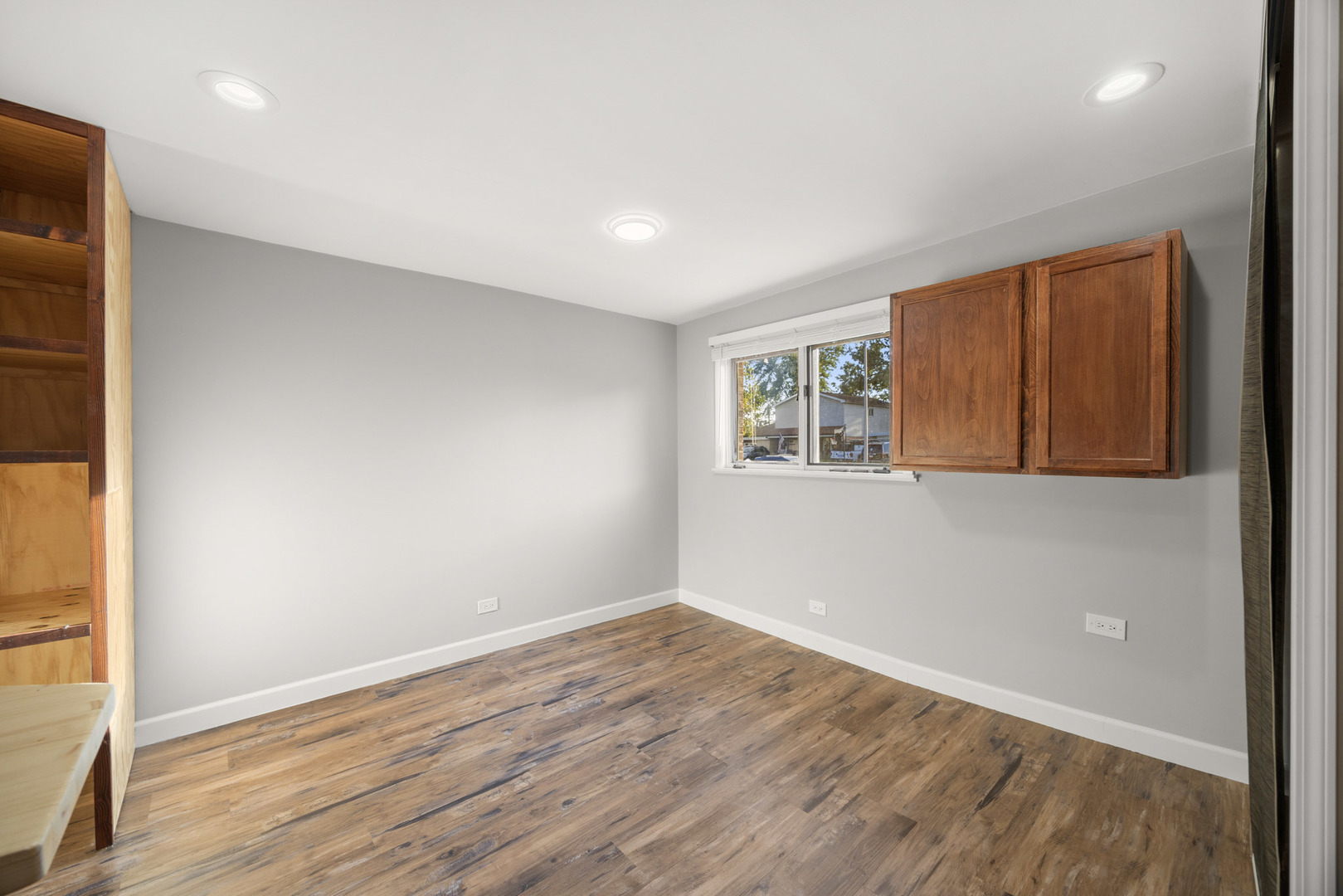 11009 S Mansfield Avenue Property Photo 18