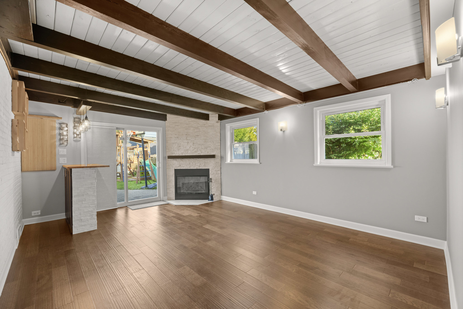 11009 S Mansfield Avenue Property Photo 19