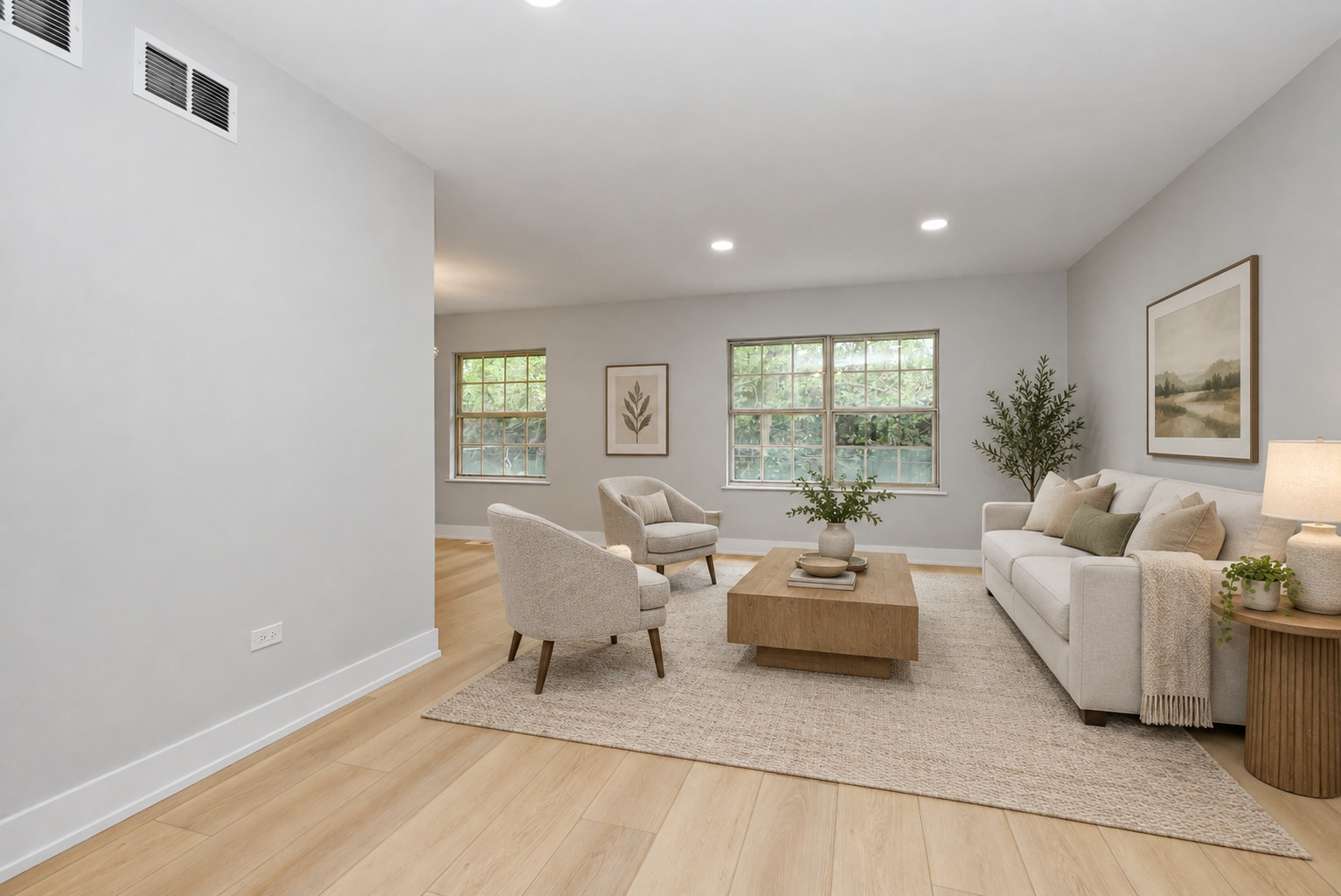 8161 W Orchard Drive Property Photo 2