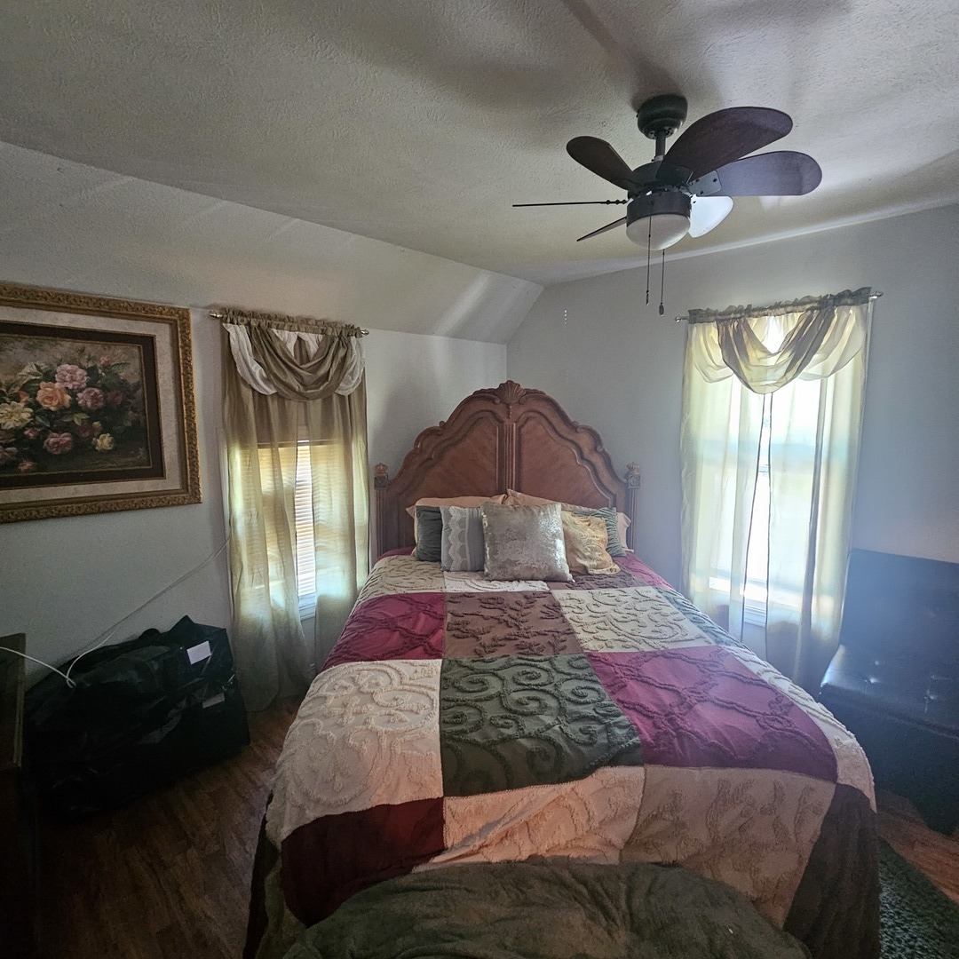 610 Oakley Avenue Property Photo 9