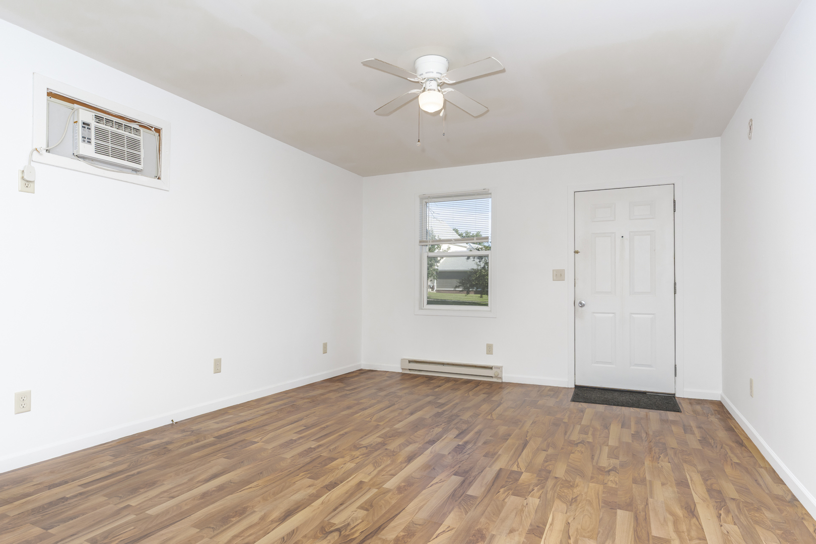 322 E Timber Street Property Photo 5