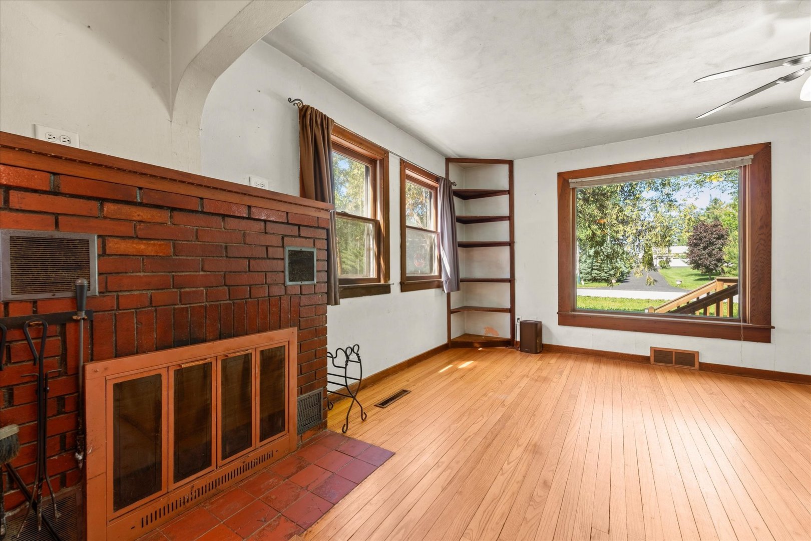 501 N State Street Property Photo 10