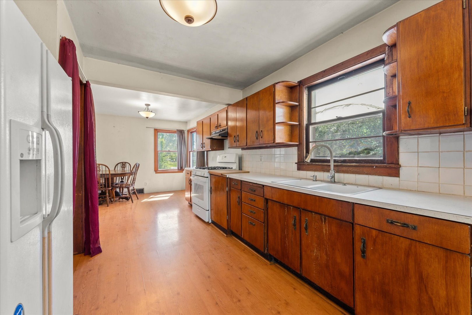 501 N State Street Property Photo 11