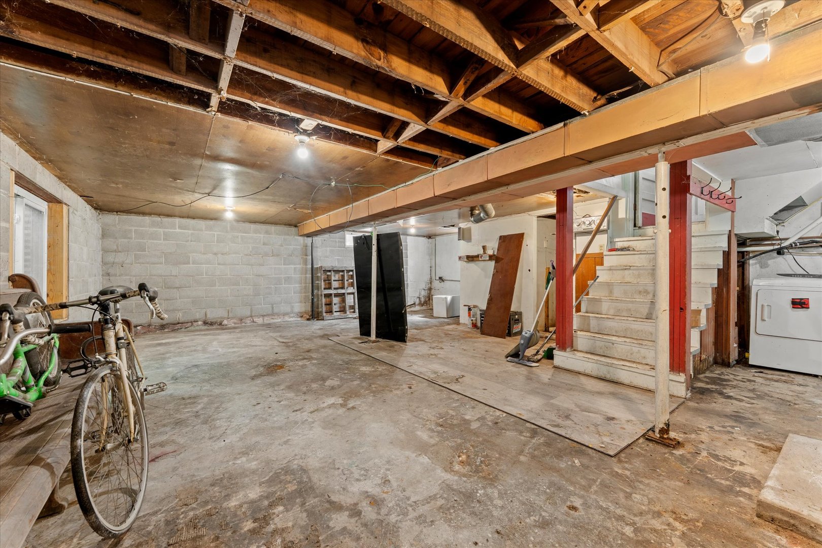 501 N State Street Property Photo 21