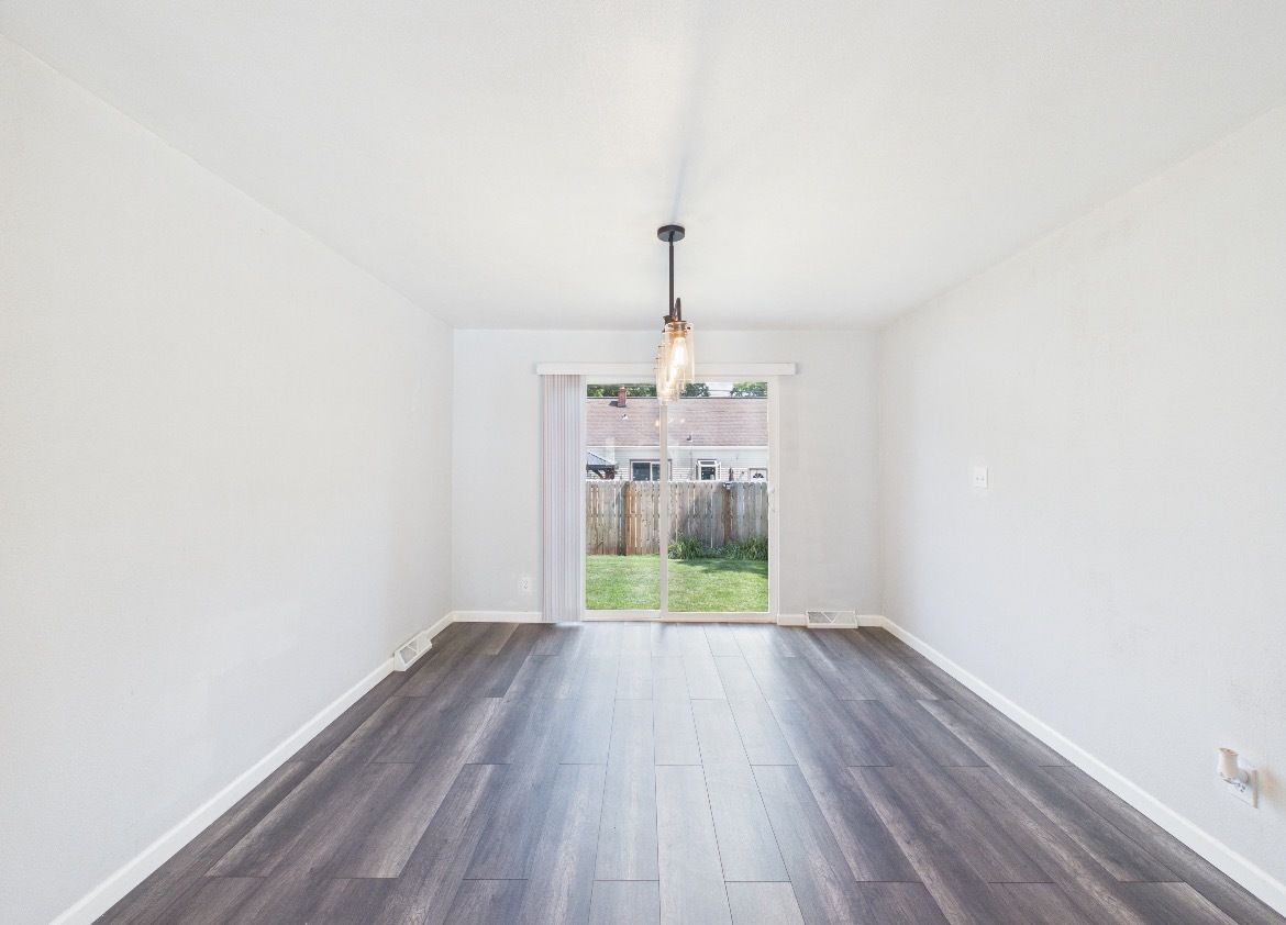 1328 Leaman Place Property Photo 14