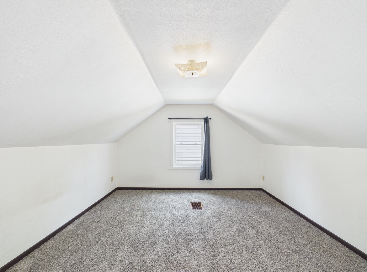 1328 Leaman Place Property Photo 22
