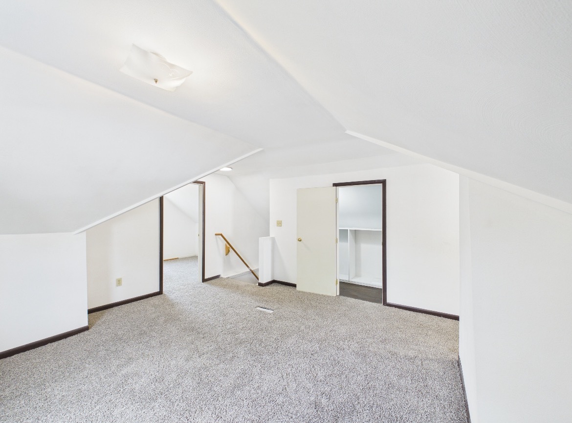 1328 Leaman Place Property Photo 23